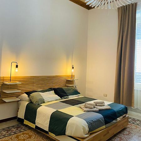 Olivuzza Rooms In Apartment Palermo Eksteriør billede