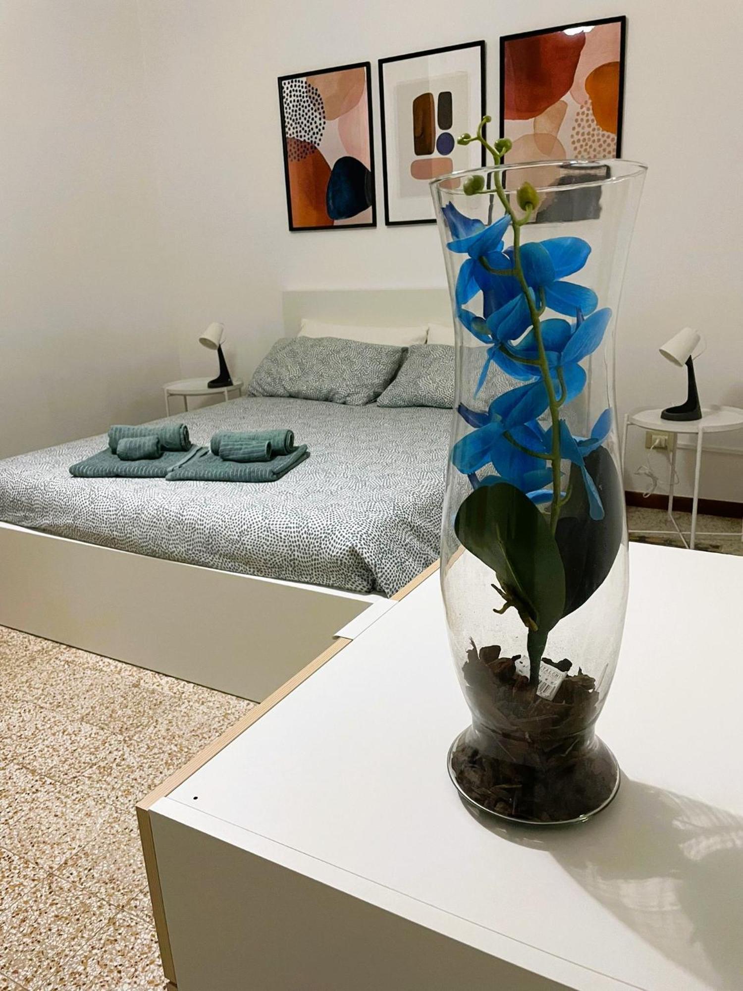 Olivuzza Rooms In Apartment Palermo Eksteriør billede