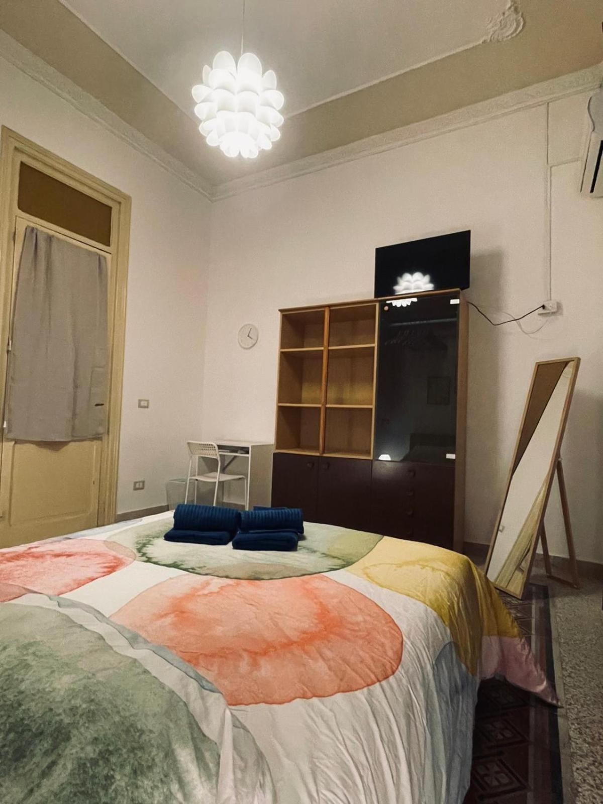 Olivuzza Rooms In Apartment Palermo Eksteriør billede